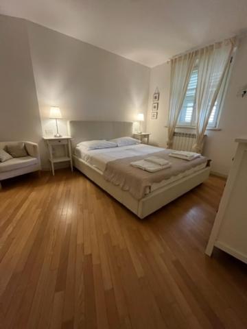 Il Borgo Apartment Trieste Bagian luar foto